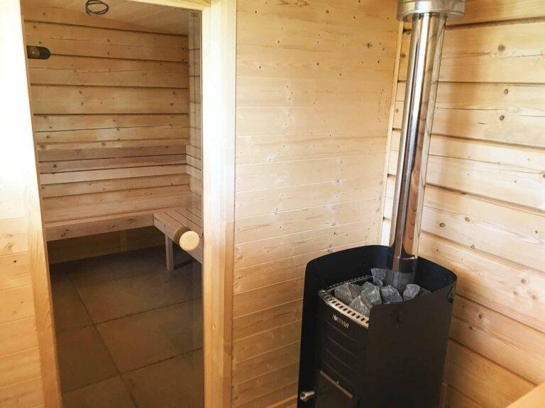 Třebíčko - Rodinná roubená sauna s odpočívárnou - www.vsaune.cz