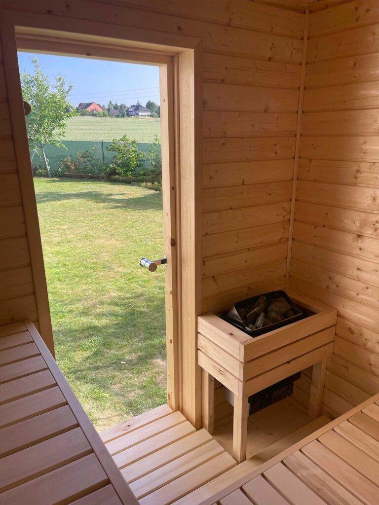 Jesenice_Zahradní venkovní sauna-03 www.vsaune.cz