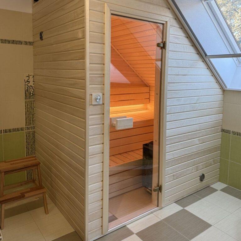 Klatovy_interierova_sauna_01
