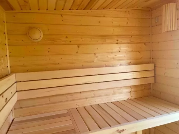 Jesenice_Zahradní venkovní sauna-08 www.vsaune.cz